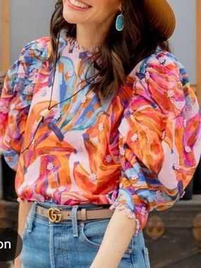 Farm Rio puffy sleeve top - size Large - like new excellent condition